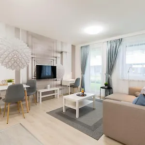 Διαμέρισμα Downtown Residences Leo - Ac, Elevator, Terrace, Βουδαπέστη